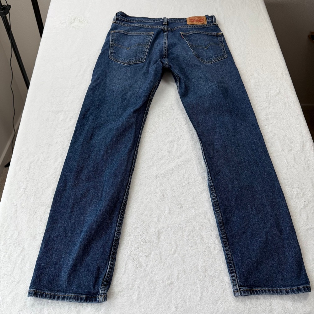 Levi's 505 Regular Fit Jeans Mens 32x32 Blue Good Medium Wash Straight Leg - Picture 6 of 13